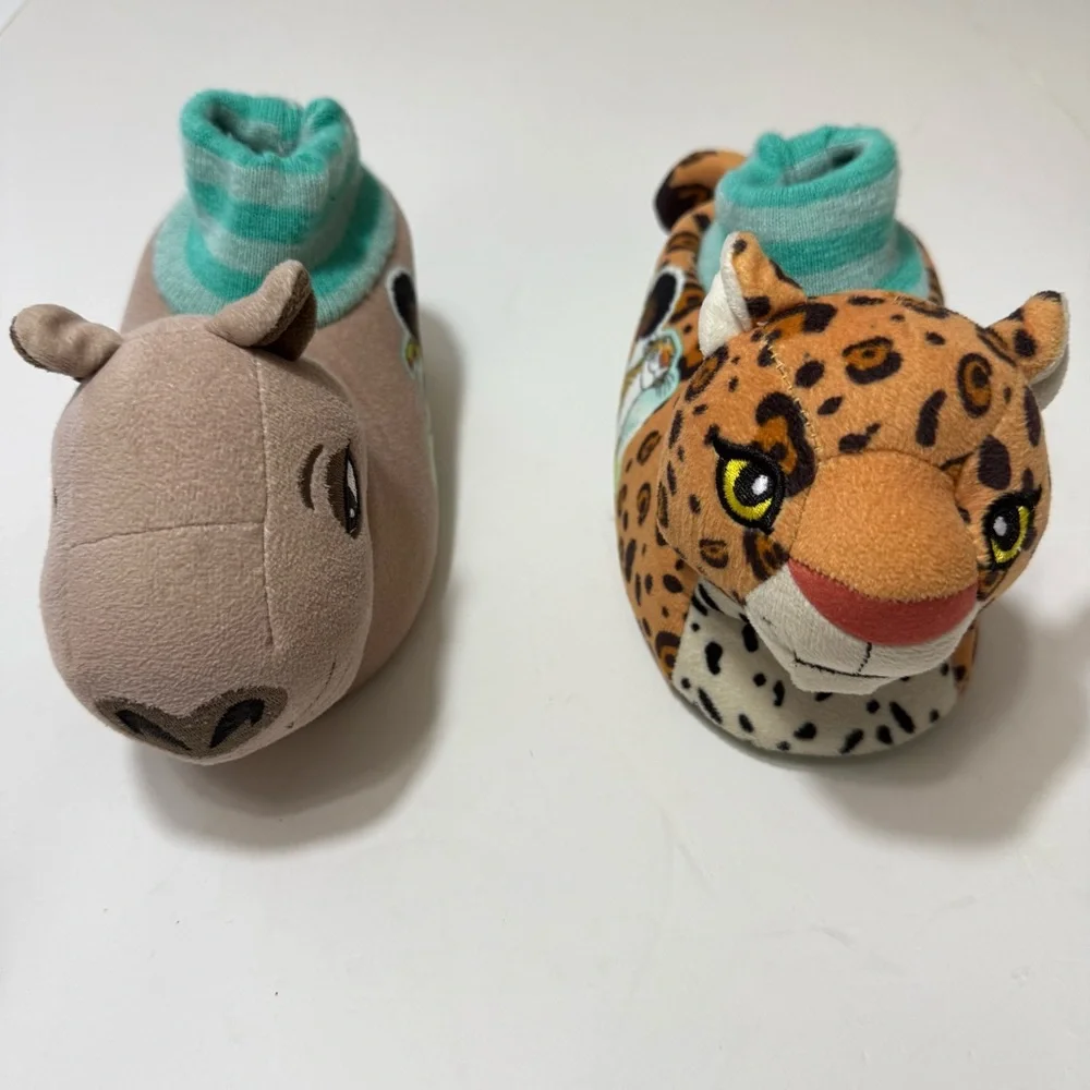 Disney Encanto Plush Slippers Toddler Kids Size 11-12